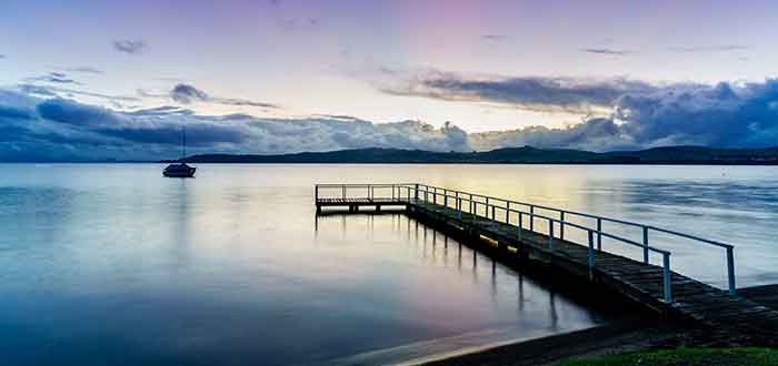 que ver en nueva zelanda -lago taupo